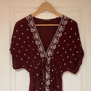 SUZY SHEIR - Embroidered Boho Burgundy Mini Dress - Size Small